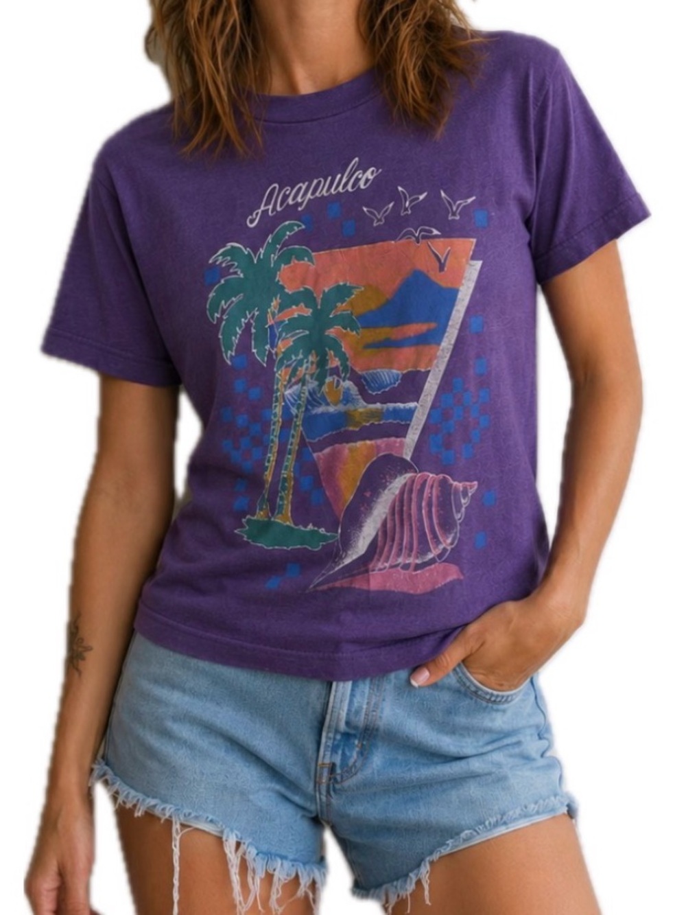 Vintage 1980s oceanic Acapulco Tshirt. Purple.‎ Women's size Small/40. Purple